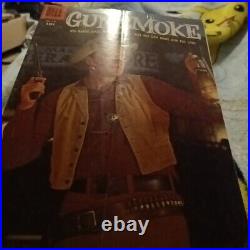 DELL COMICS FOUR COLOR #1 (679) GUNSMOKE 1955 JAMES ARNESS COVER TV show WESTERN