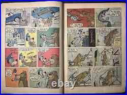 Four Color #990 Huckleberry Hound #1 1st App. Yogi Bear Dell Comic 1959