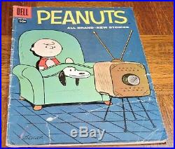 Four Color No. 878 1st Dell Comic Peanuts 1958 10¢ Schulz Snoopy Charlie Brown