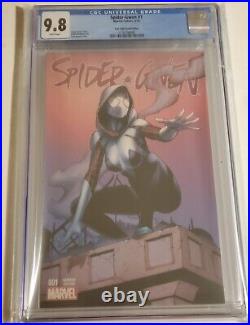 Spider-Gwen#1 cgc 9.8(1st solo/Four Color Variant)VHTF